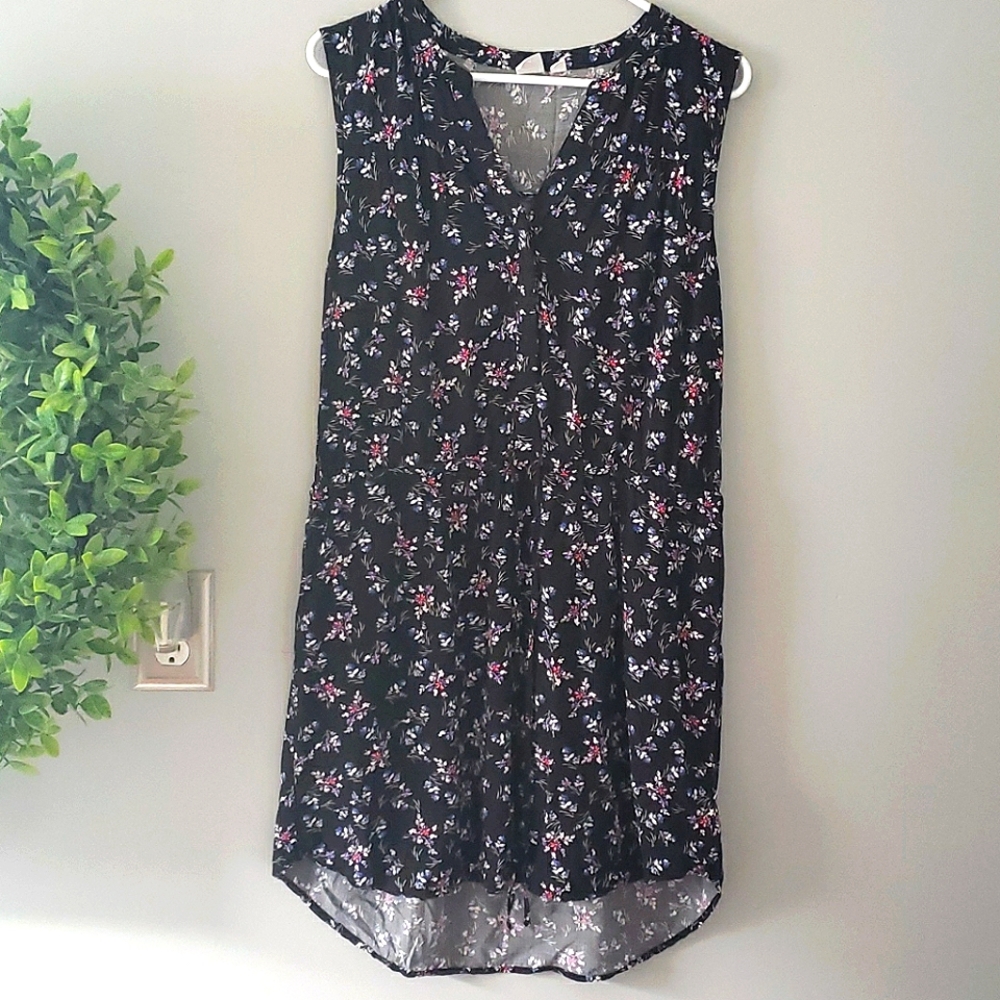 Size Lg, GAP Short, sleeveless floral dress
